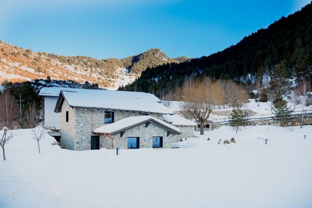 Les Pardines 1819 Mountain Suites & Spa