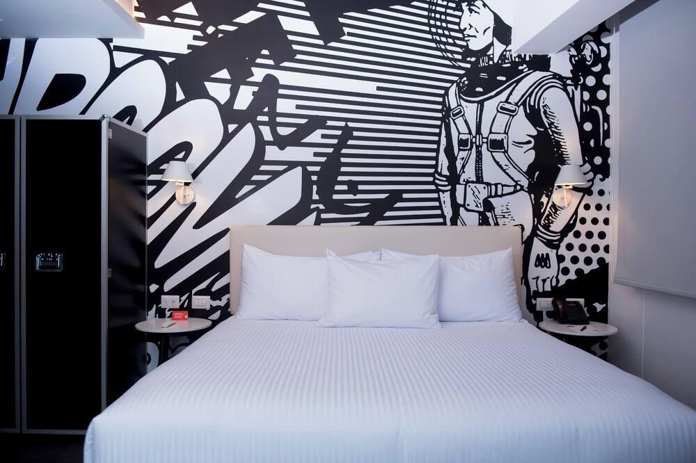 Radisson RED Miraflores