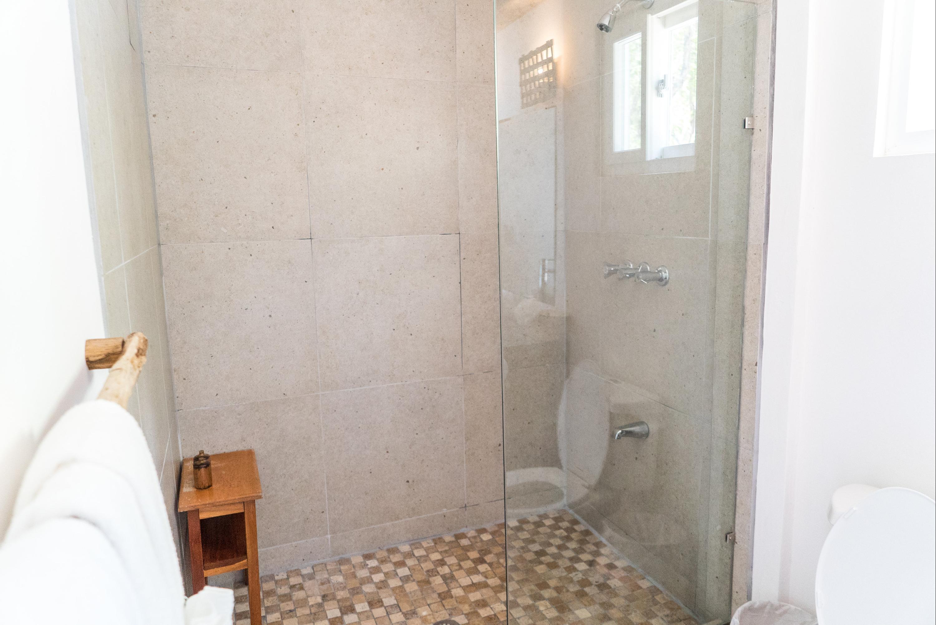 Thatch Caye Resort a Muy'Ono Resort