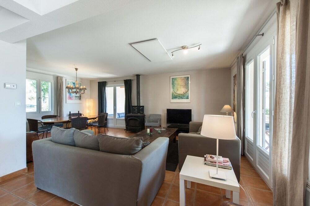 Luxury Villa La Coquille Languedoc-Roussillon - Saumane visuel 3/5 Luxury Villa La Coquille Languedoc-Roussillon - Saumane visuel 3/5