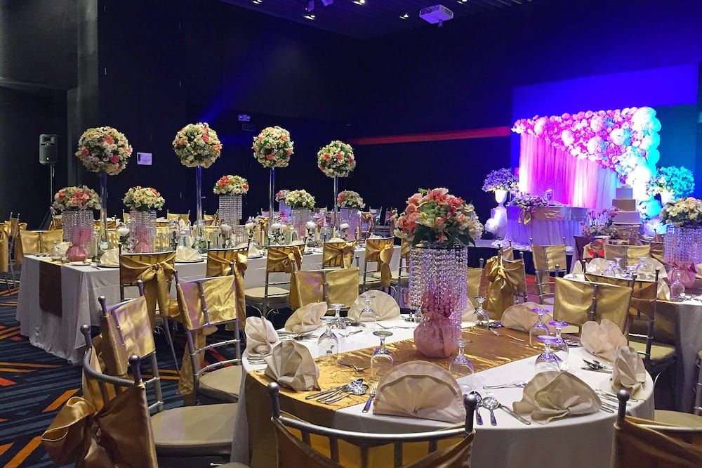 The B Hotel Quezon City