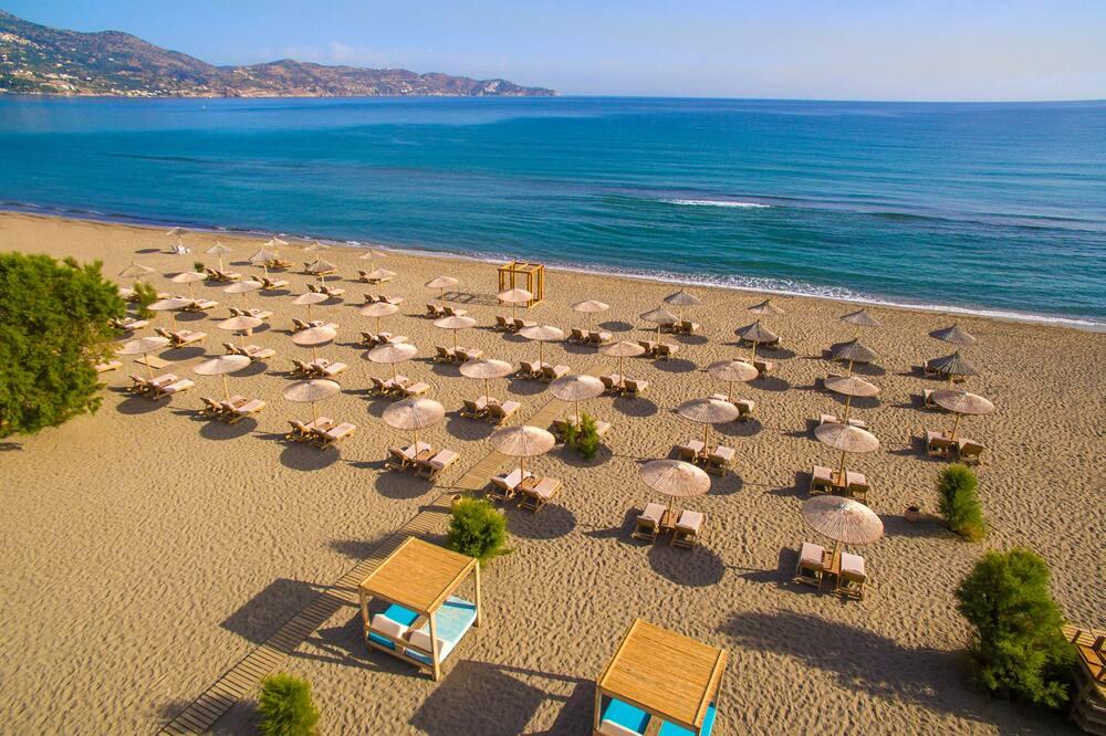 expedia_group-4288209-184220754-808157 Paralos Lifestyle Beach