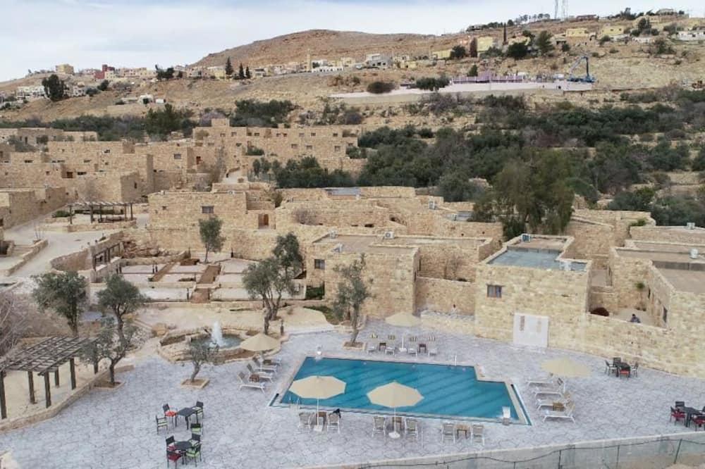 expediav2-893887-2641507875-089816 Old Village Resort