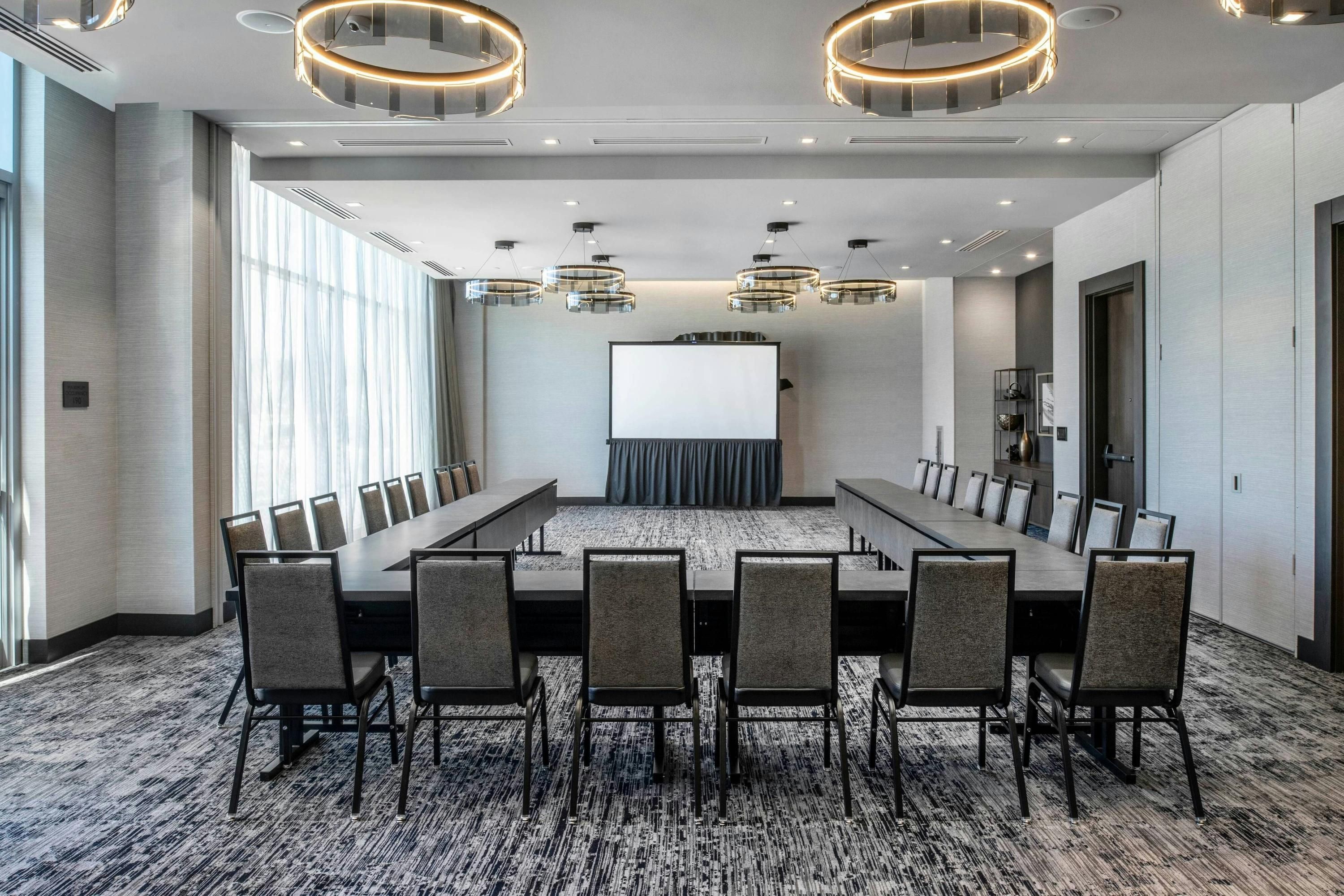 AC Hotel by Marriott Portsmouth Downtown/Waterfront