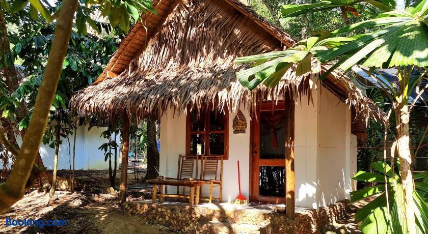 booking-898259-432619617-403962 Sunboo Beach Bungalows