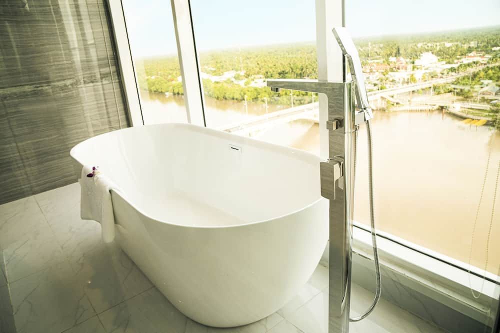 Diamond Stars Ben Tre Hotel