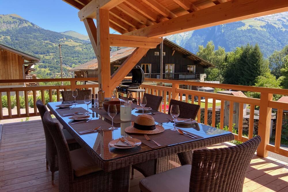 Luxury 5 Ensuite Bedroom Chalet With Hot Tub and Stunning Mountain Views Rhône-Alpes - Samoëns visuel 4/5 Luxury 5 Ensuite Bedroom Chalet With Hot Tub and Stunning Mountain Views Rhône-Alpes - Samoëns visuel 4/5