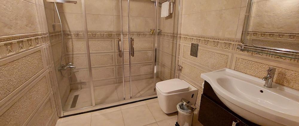 sembo-95733-6d5370-449515 Hayat Zaman Hotel And Resort Petra