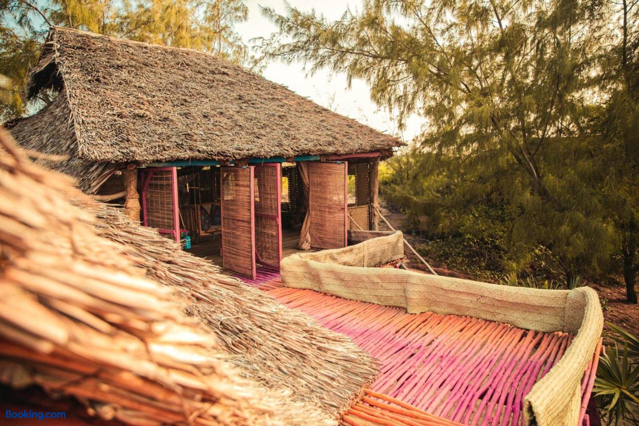 booking-8551476-407570955-417813 Kizingo Beach Eco Lodge