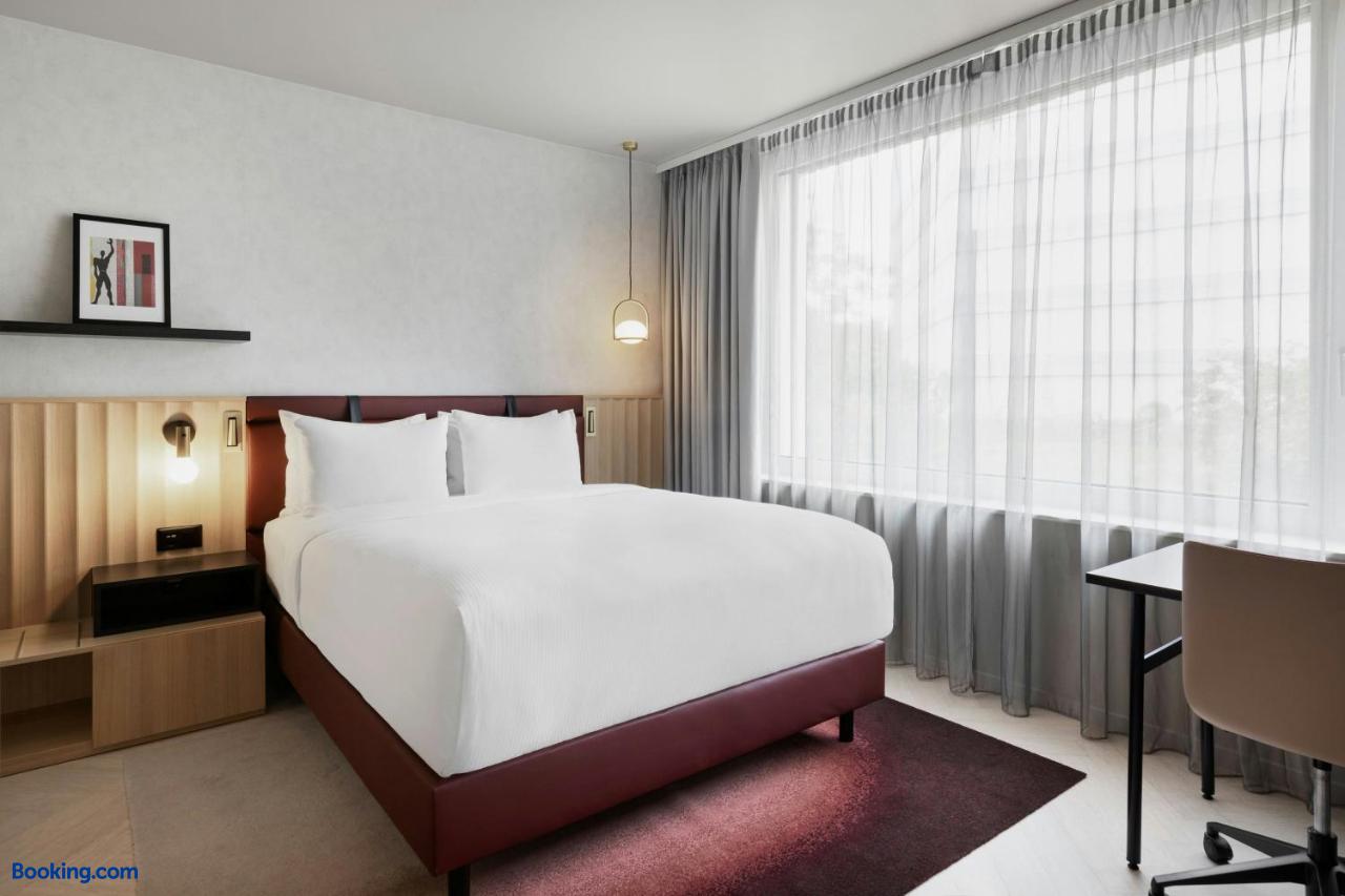 booking-1070821615-630553106-198812 Residence Inn by Marriott Geneva City Nations
