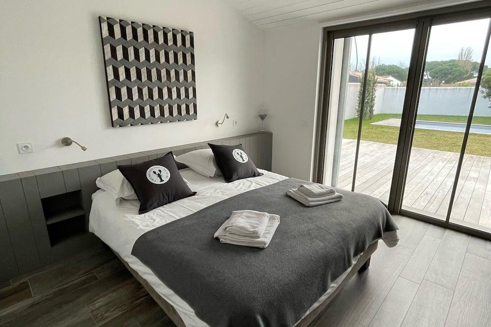 Luxury villa, swimming pool, walking distance to beach and shops, landscaped garden Poitou-Charentes - Bois-Plage-en-Ré visuel 3/5