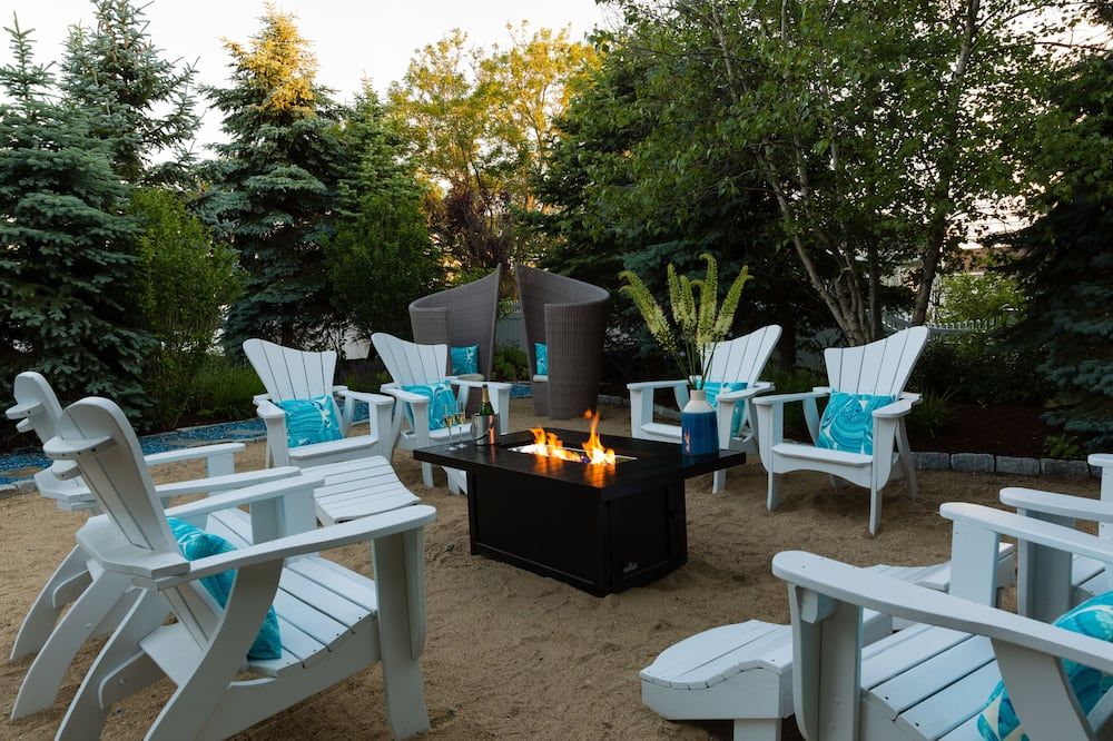 Blue - Inn On The Beach