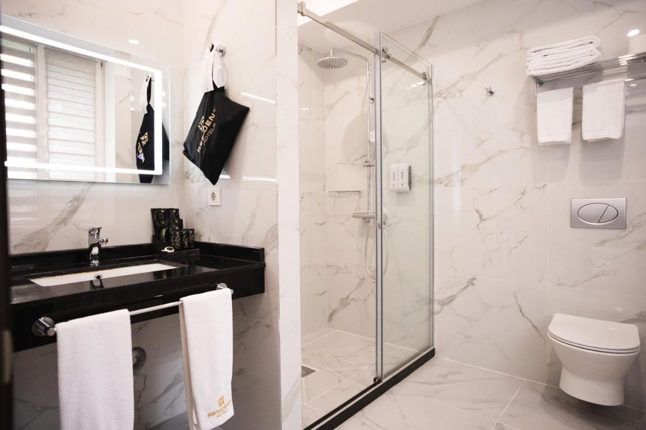 Resident Hotel Kazybek Bi