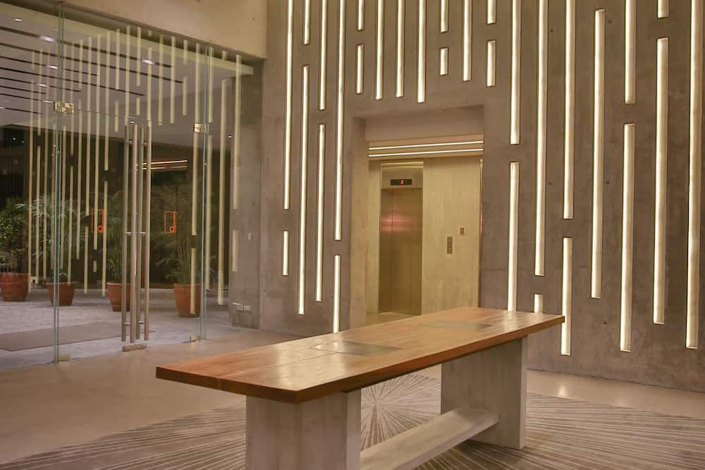 The B Hotel Quezon City