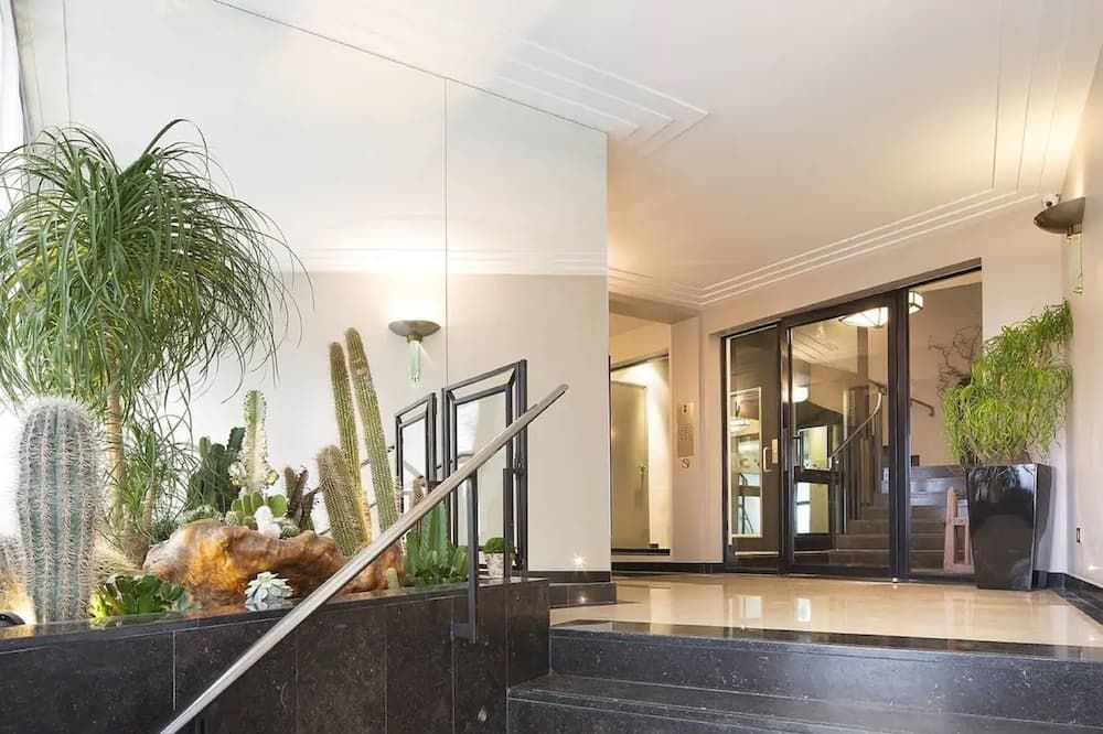 Montmartre Residence