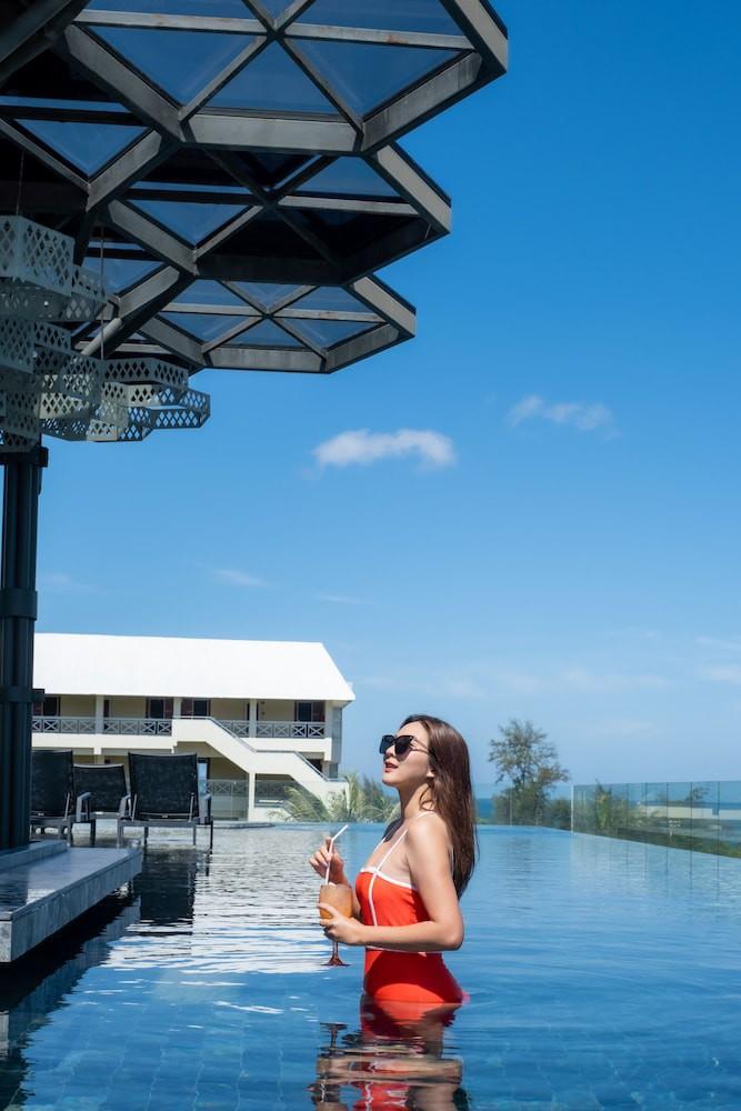 sembo-4257991-818f7f-845239 Hotel Indigo Phuket Patong, An IHG Hotel (Sha Plus+)