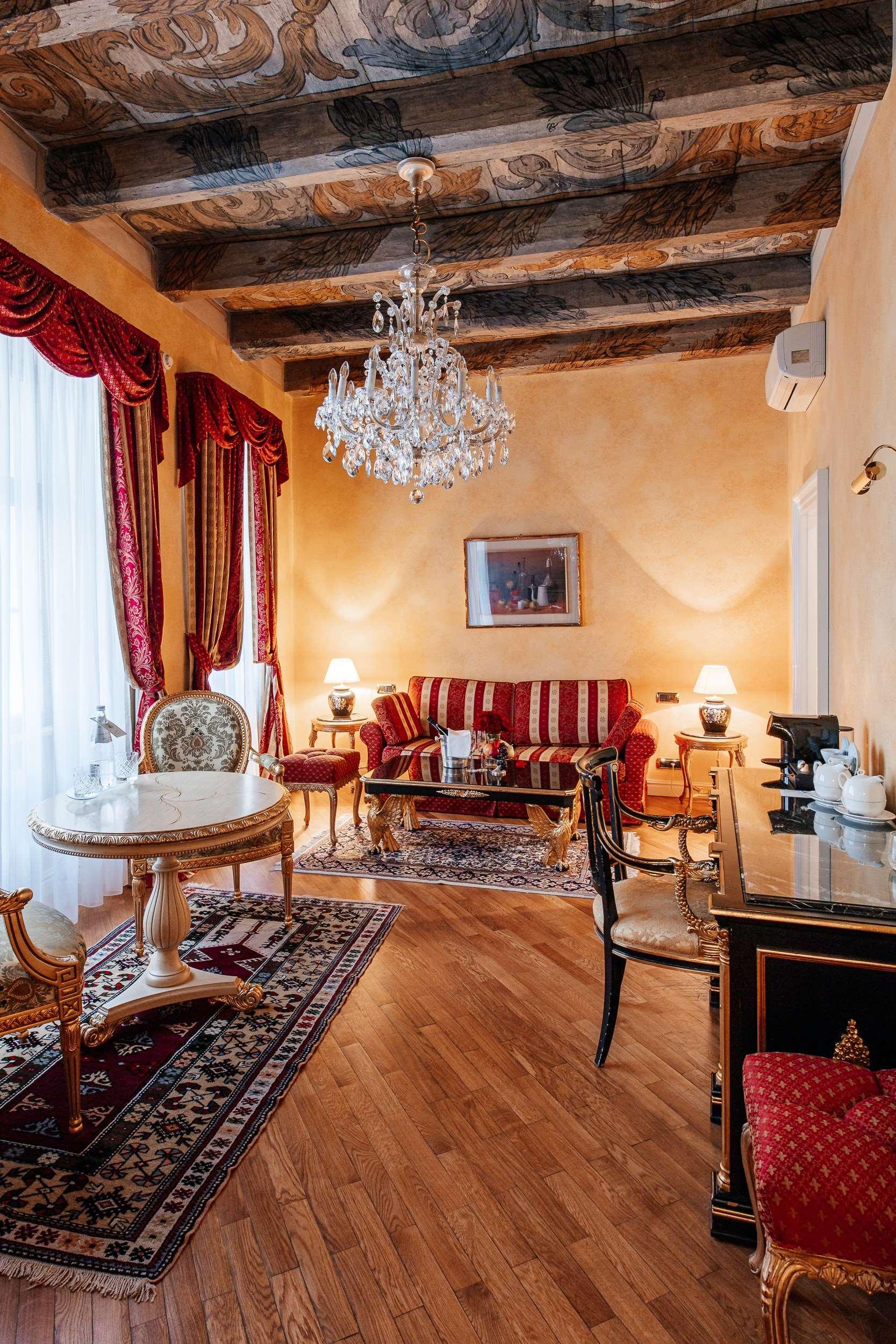 ice-139931-119957145-812535 Alchymist Grand Hotel & Spa