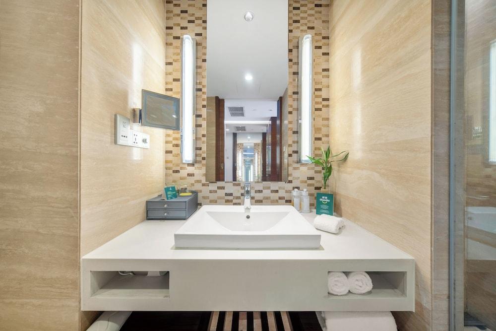 sembo-681926-e96fc7-355750 Holiday Inn Chengdu Xindu
