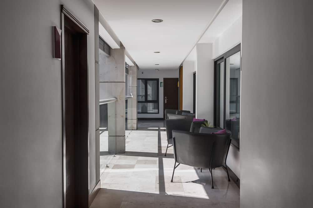 FCH Hotel Expo Adults only