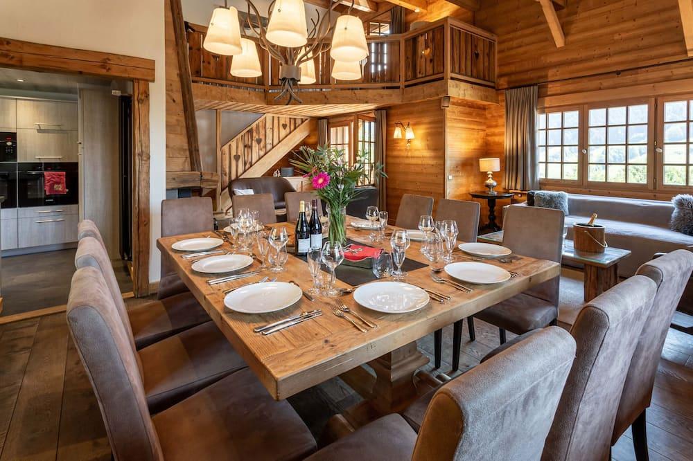 Le Grand Bornand 5 Ski Chalet ideal for families in Winter & Summer Languedoc-Roussillon - Le Born visuel 3/5 Le Grand Bornand 5 Ski Chalet ideal for families in Winter & Summer Languedoc-Roussillon - Le Born visuel 3/5