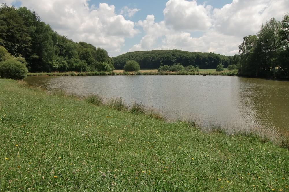 Cottage on the Farm and Private Fishing Auvergne - Pers visuel 3/5