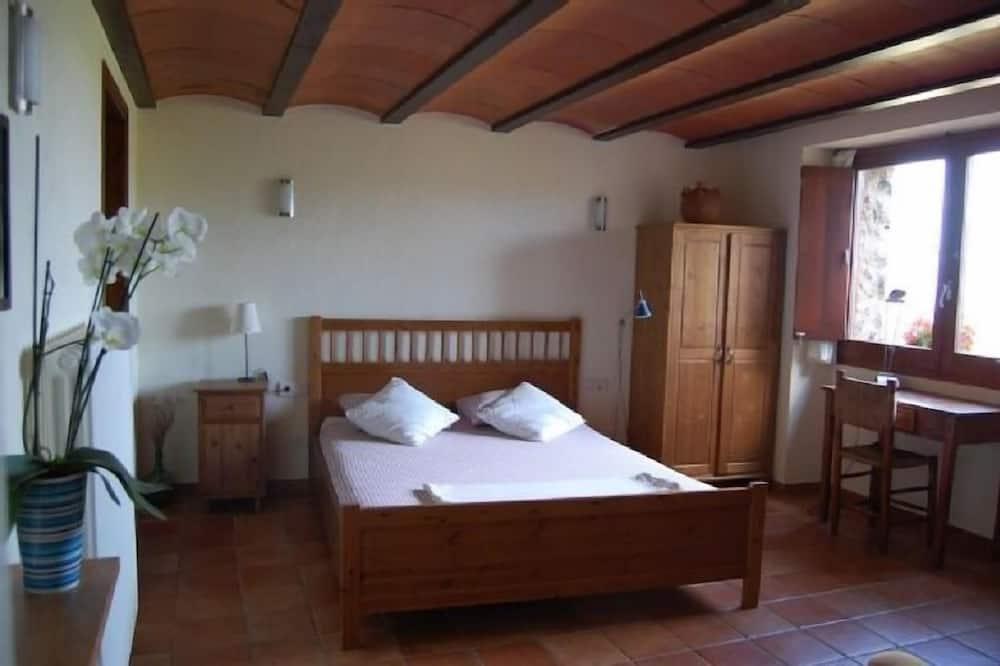 Cottage (full rental) Can Llorigó for 8 people Catalonië - Olot visuel 5/5 Cottage (full rental) Can Llorigó for 8 people Catalonië - Olot visuel 5/5
