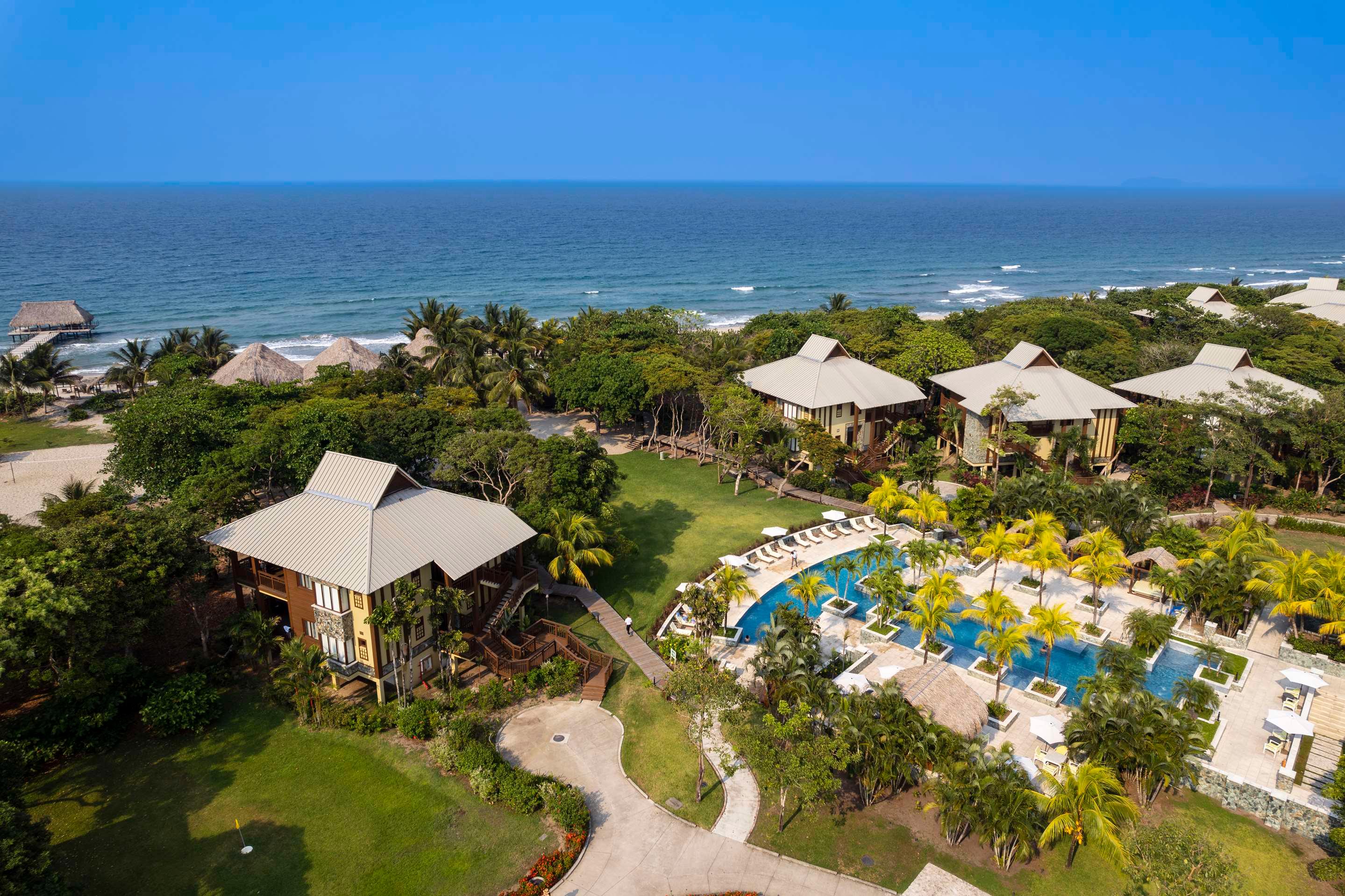 ice-2058707-108234539-270463 Indura Beach & Golf Resort Curio Collection By Hilton