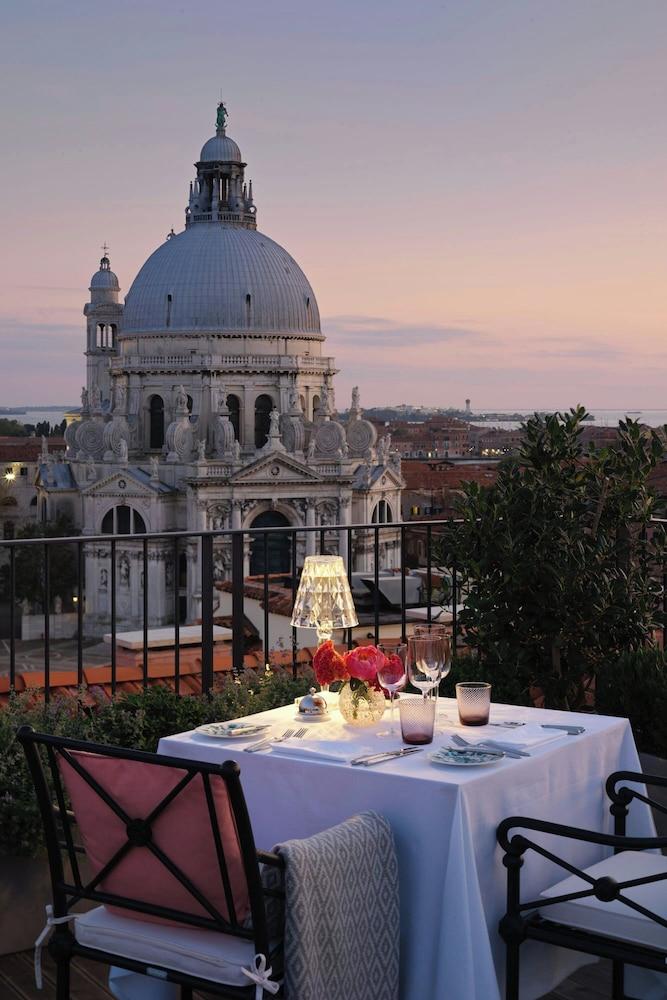 sembo-4989100-3a0d16-673910 The St. Regis Venice