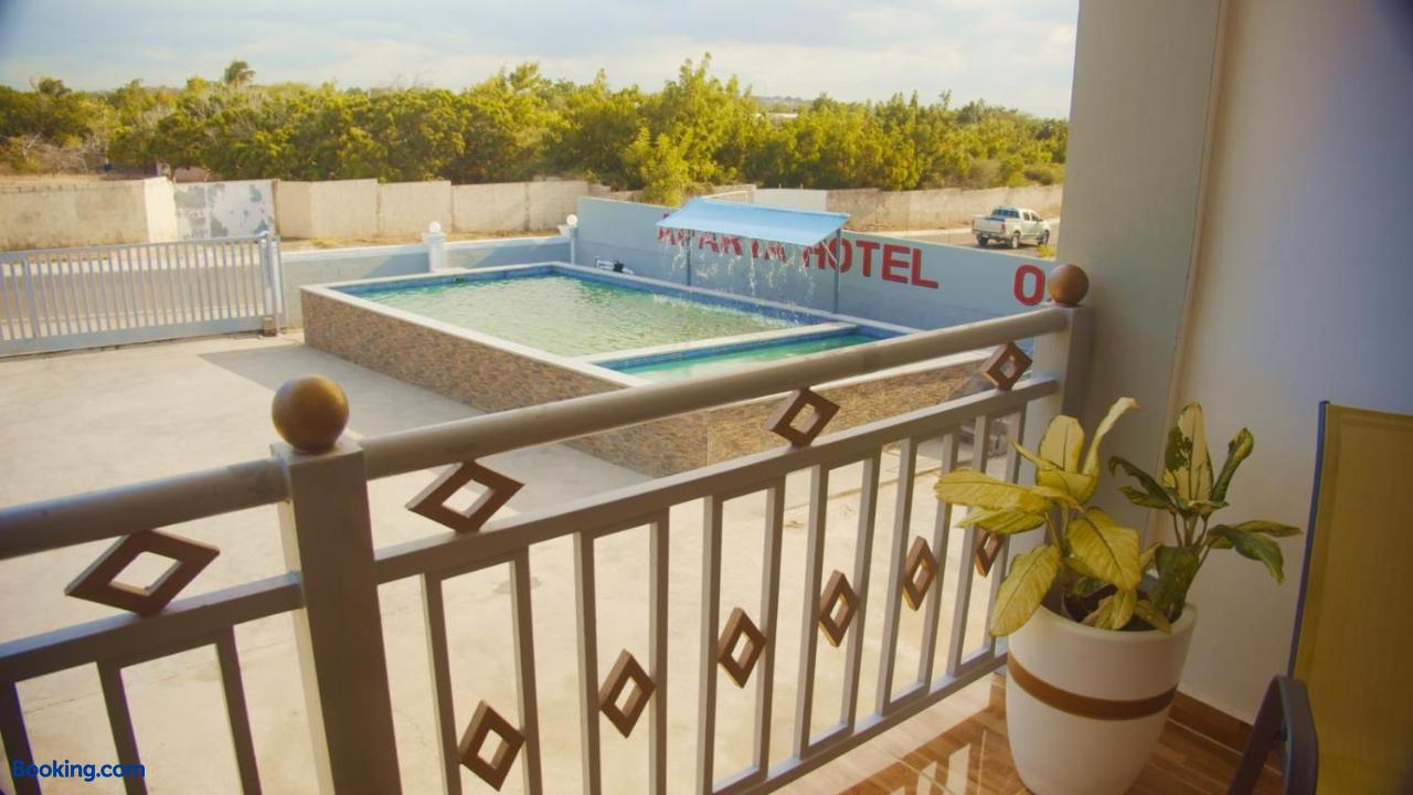booking-1071008840-595565902-988984 Aparta Hotel Esa Buya