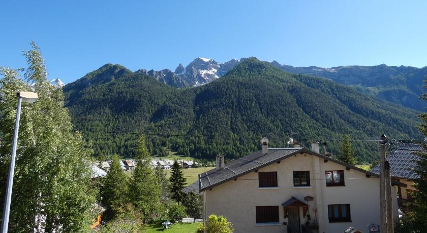 Chalet les Ombrettes Provence-Alpes-Côte d'Azur - Ceillac visuel 3/5 Chalet les Ombrettes Provence-Alpes-Côte d'Azur - Ceillac visuel 3/5