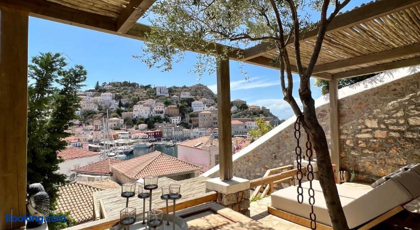 booking-684144-461382572-572183 PortaDelMare deluxe suites