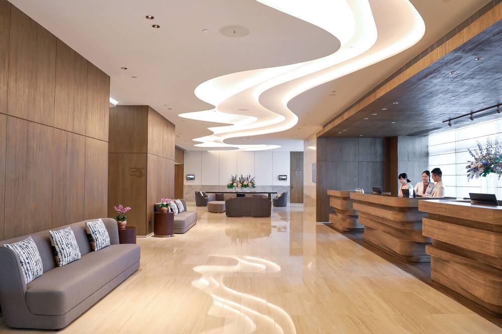 expedia_group-5980022-e0d56e-175134 Oasis Aurum 181 Hotel
