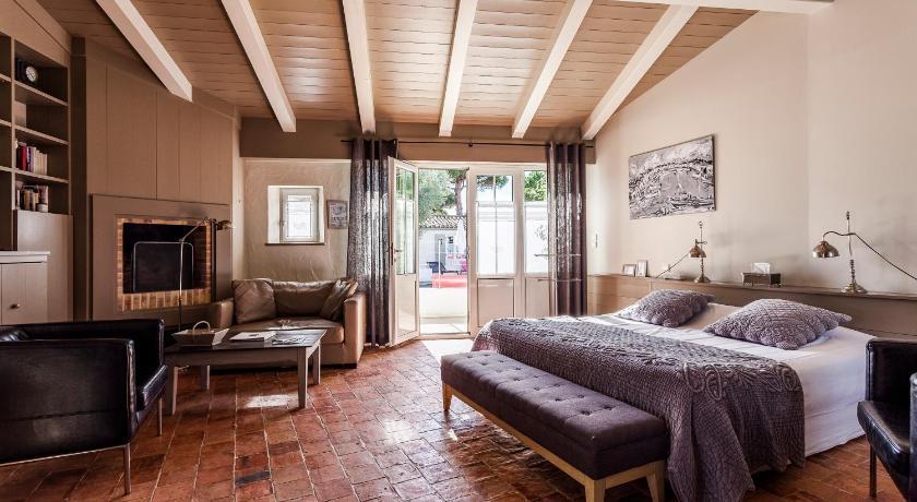 Hotel Les Bois Flottais Poitou-Charentes - Bois-Plage-en-Ré visuel 1/5 Hotel Les Bois Flottais Poitou-Charentes - Bois-Plage-en-Ré visuel 1/5