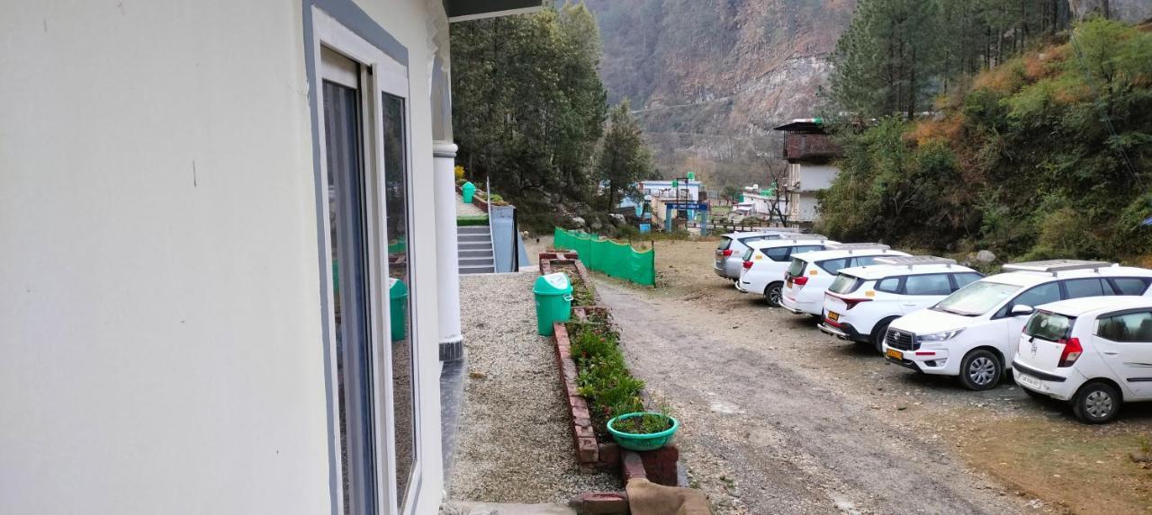 Hotel Hbh Himalaya's Beautiful Hills