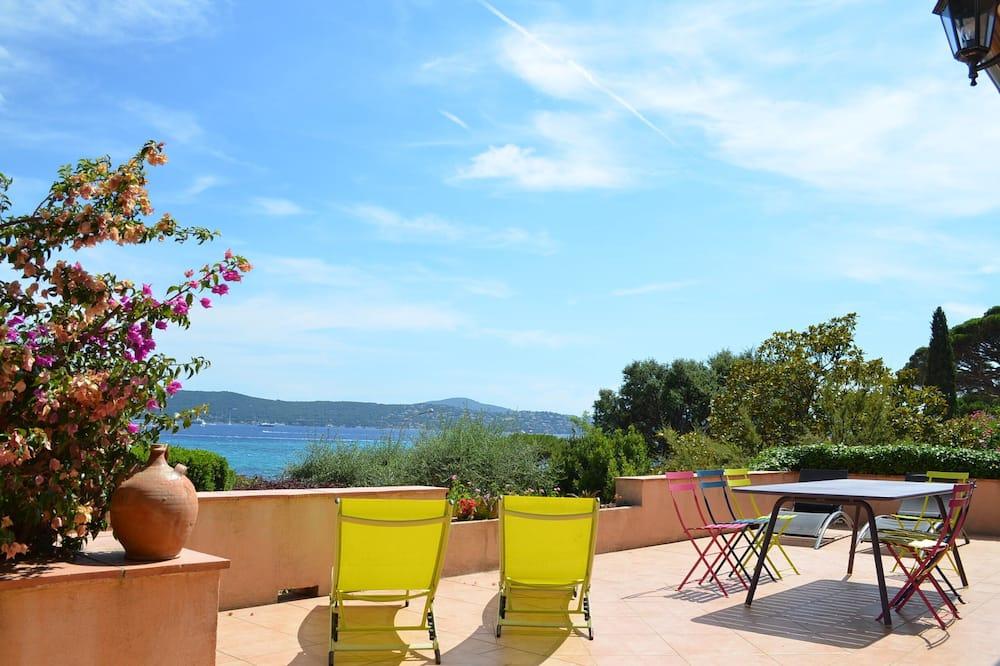 Villa By The Beach And With Panoramic View On St Tropez Provence-Alpes-Côte d'Azur - Grimaud visuel 1/5
