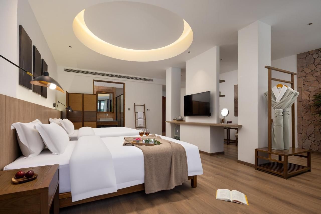 Hilltop House Resort