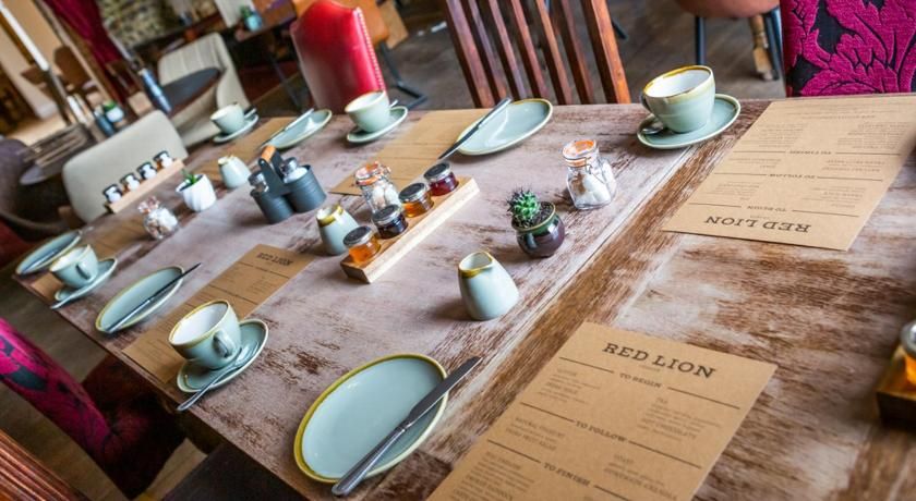 The Red Lion Hotel