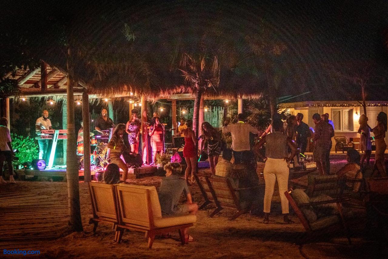 booking-9471782-428735518-268653 Soho Beach House Canouan