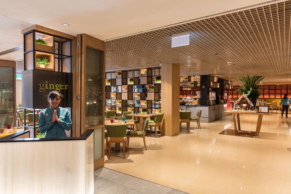 expedia_group-35285-80486770-761203 Holiday Inn Bangkok