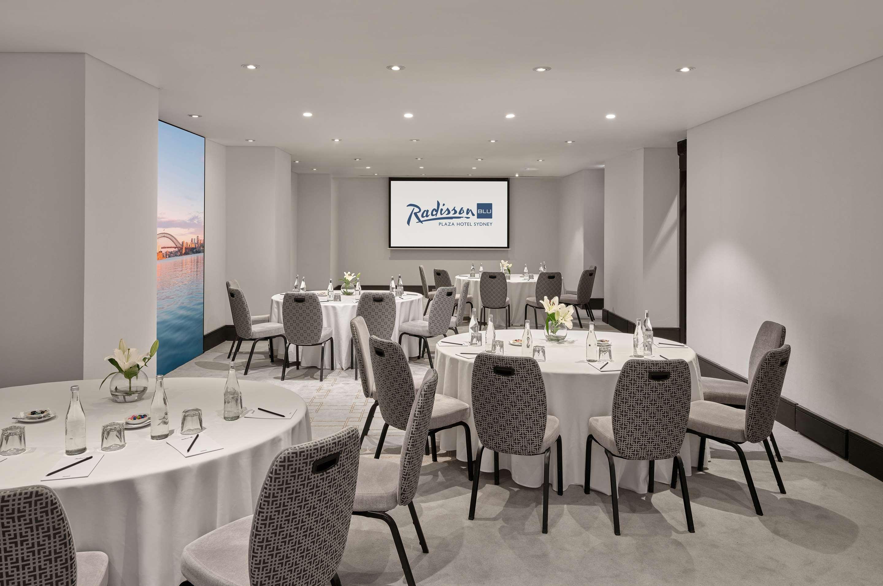 ice-33069-3b6057-038281 Radisson Blu Hotel Sydney
