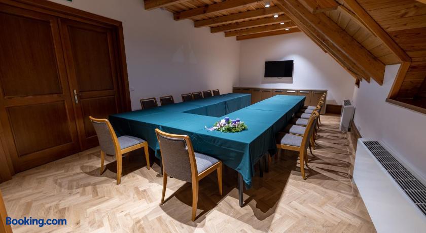 booking-9334937-414531290-602142 Hungarikum Hotel