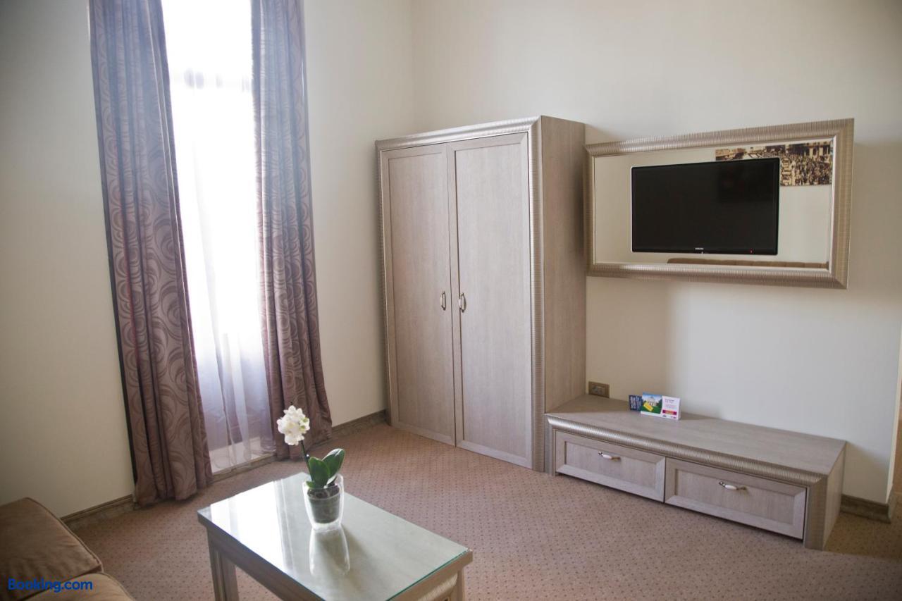 booking-2216077-58387443-377352 Euro Hotel Grivita