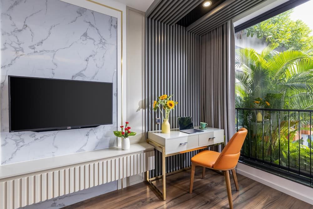 Chi House Danang Hotel and Apartment