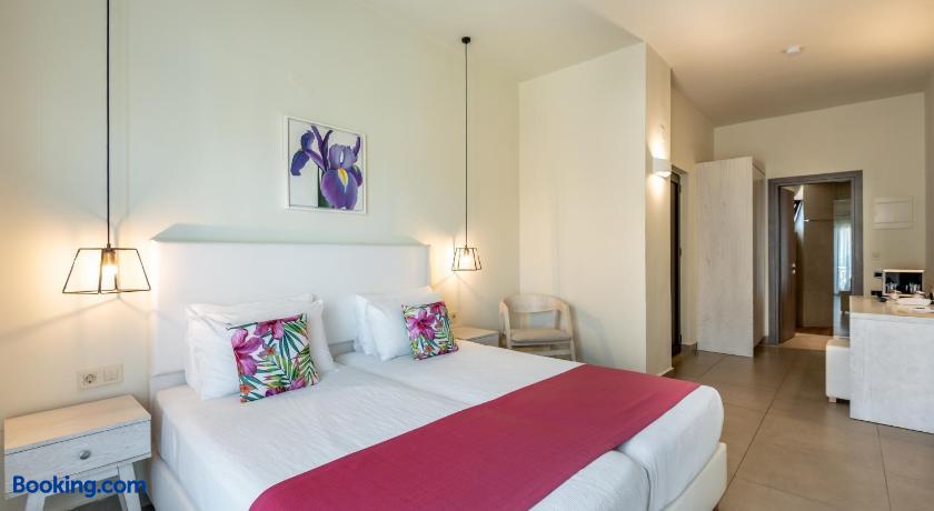 booking-4624765-526966910-578579 Airis Boutique & Suites