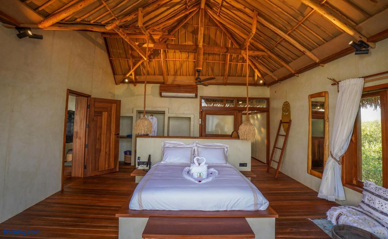 booking-1071094522-567530054-615783 Casa Mikoko Resort