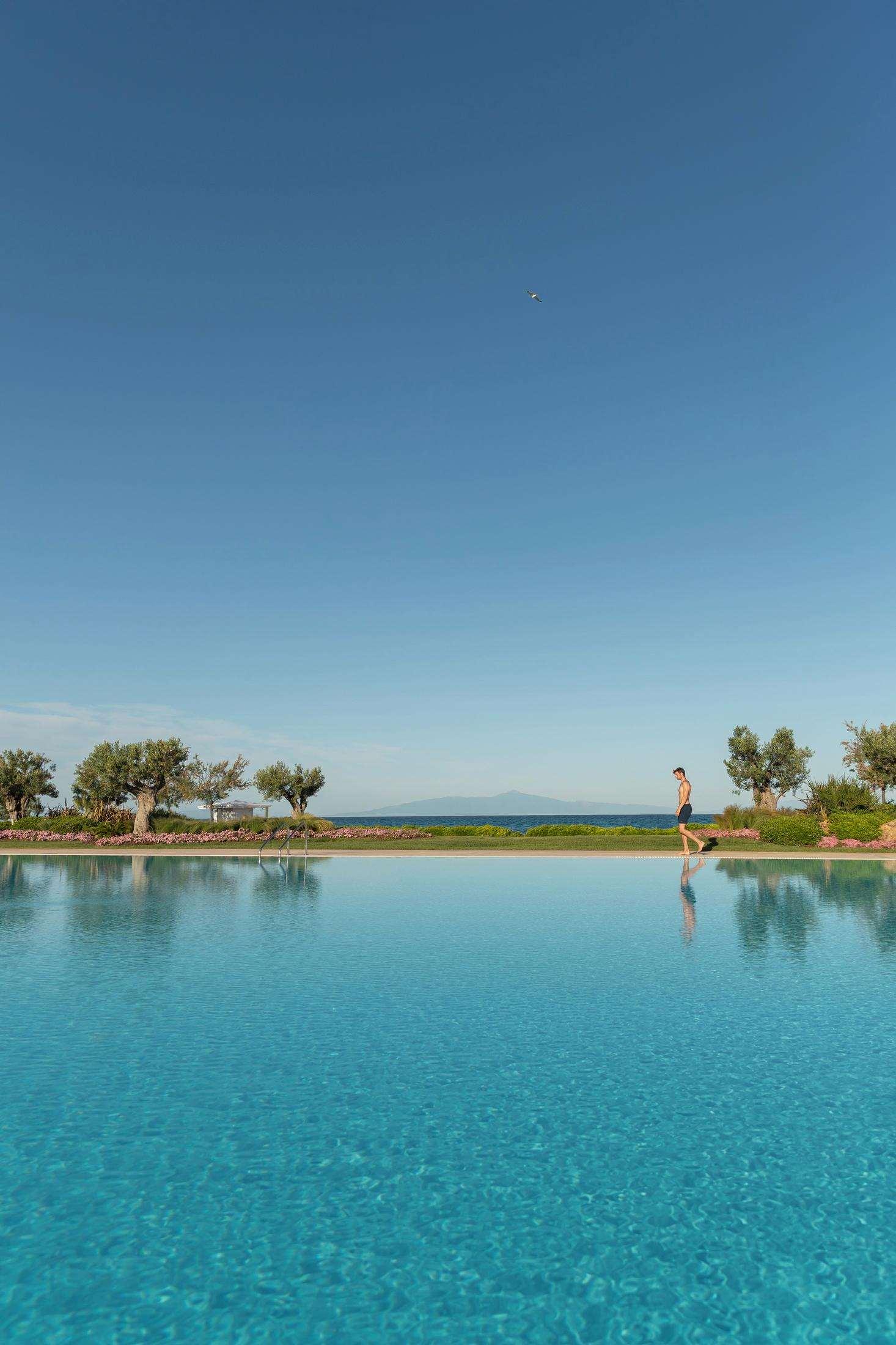 ice-887884-122234419-595367 Sani Dunes