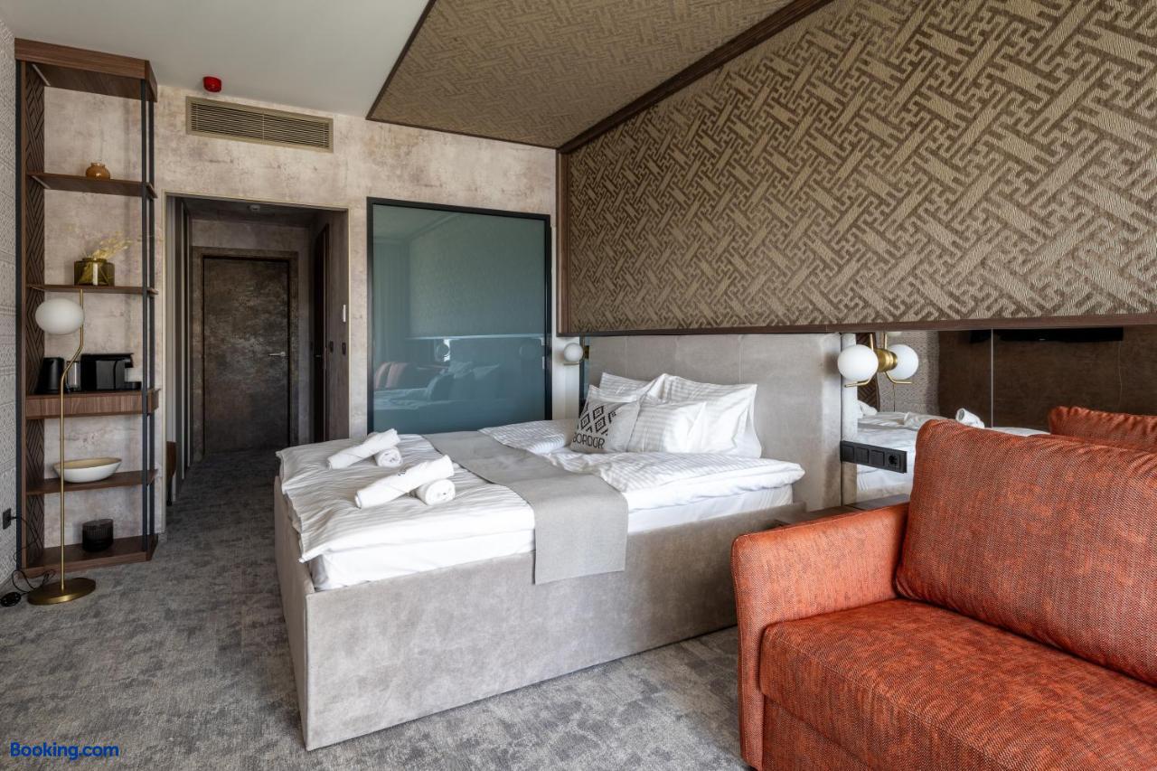 booking-1071097629-650522658-403859 Bordur Wellness Hotel és Szonyegmúzeum