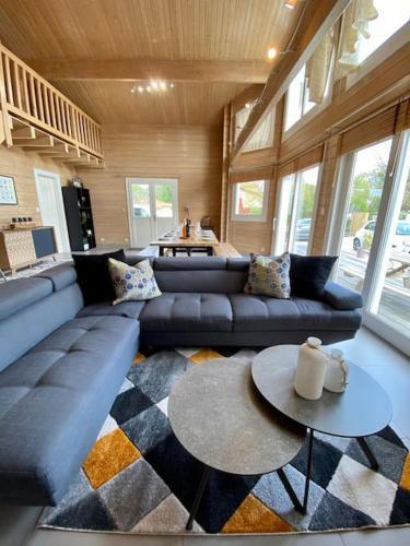 Villa de Cazaux, piscine chauffée pétanque billard Aquitaine - La Teste-de-Buch visuel 5/5 Villa de Cazaux, piscine chauffée pétanque billard Aquitaine - La Teste-de-Buch visuel 5/5