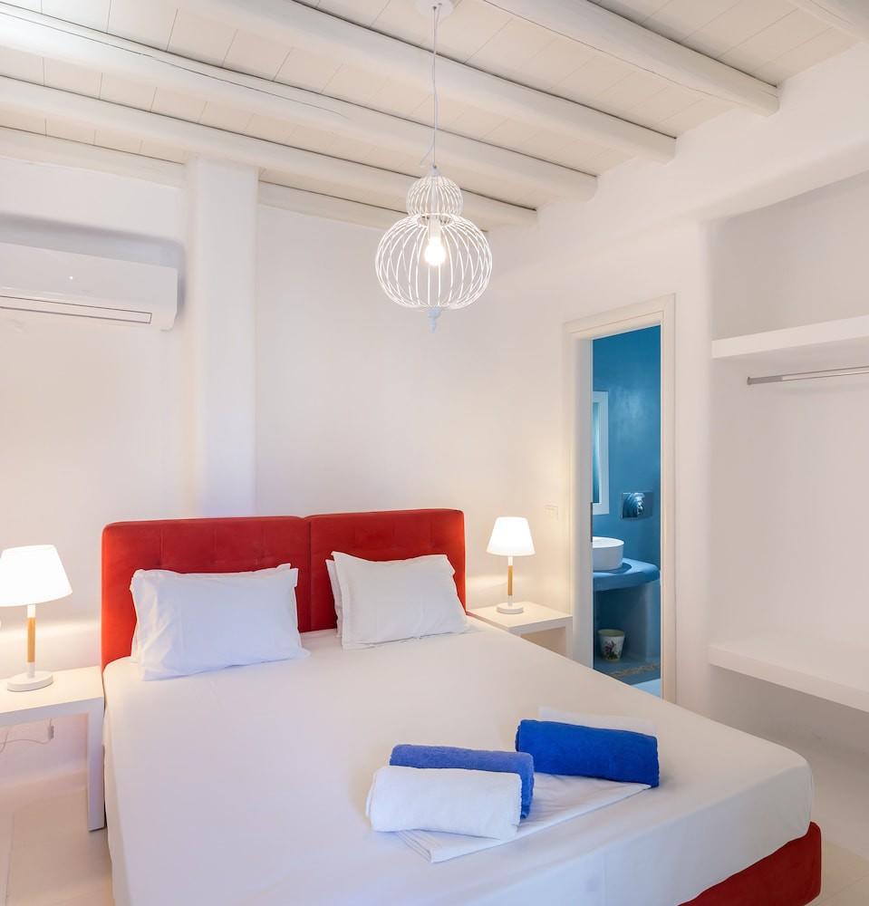 sembo-3940958-ef9b7c-989999 Lyra Villas Mykonos