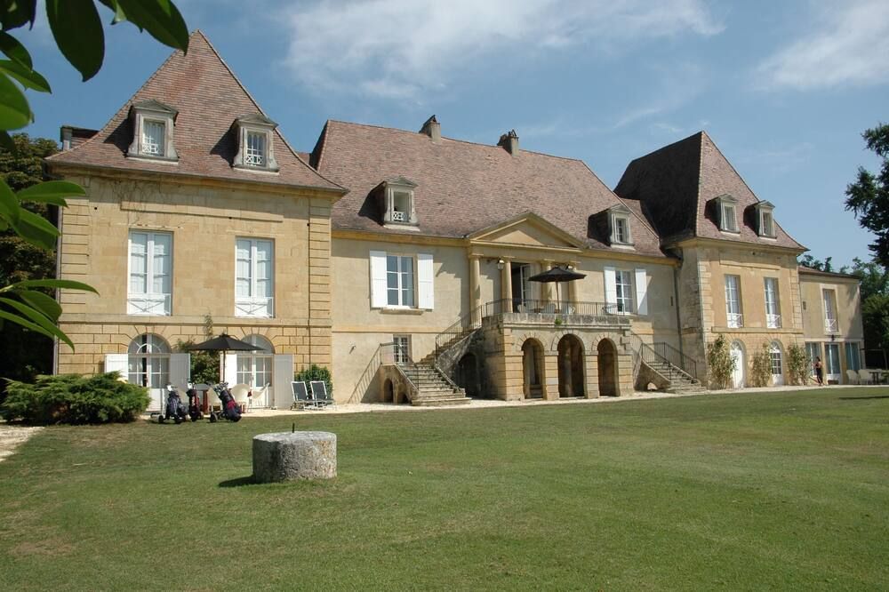 Château Les Merles et ses Villas